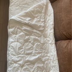 ほぼ未使用！ベビー布団の画像