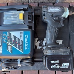 マキタ　makita TD137D 電動インパクトドライバー完動良品の画像
