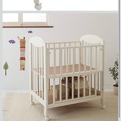 カトージ　ベビーベッド　組立式
　の画像