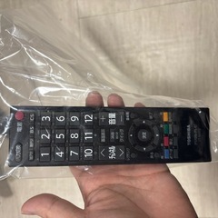 TOSHIBA 32 テレビの画像