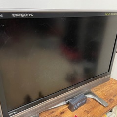 37インチシャープのテレビの画像