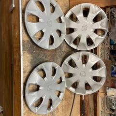 ホンダライフ純正ホイールきキャップの画像