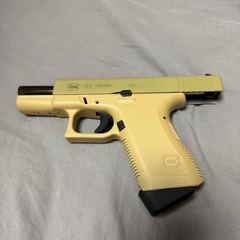 ガスガン
2丁の画像