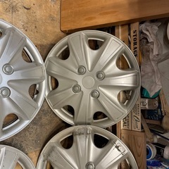 社外品ホイールきゃキャップの画像