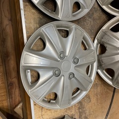 社外品ホイールきゃキャップの画像