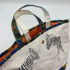 トートバッグ　キャンバストートバッグゼブラ　アニマルの画像