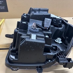 エブリー　新車外しヘッドライトの画像