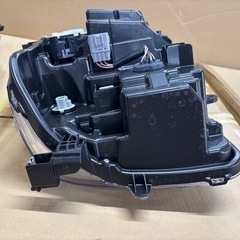 エブリー　新車外しヘッドライトの画像