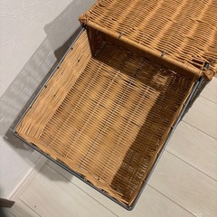 ラタン5段棚 無料
の画像