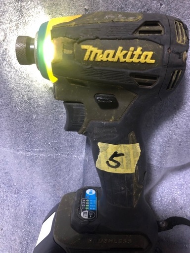 ⑤マキタ18vインパクトドライバTD172D中古品、オリジナルハウジング、本体のみ