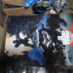 物々交換 アニメのポスター まとめて 程度悪い 重たい家電製品と交換の画像