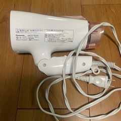 ドライヤーの画像