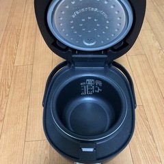 アイリスオーヤマ　炊飯器　三合炊きの画像
