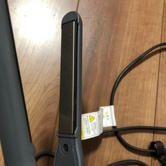 サロニアヘアアイロンの画像