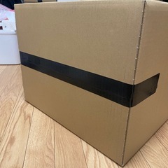 強化段ボール120サイズ×8箱　DCM 　　の画像