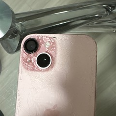 iPhone15 ピンクの画像
