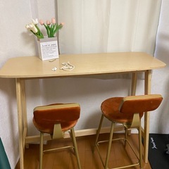 テーブル　デスクの画像