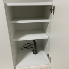 LOWYA　ロウヤ　収納家具　足付き　三段の画像