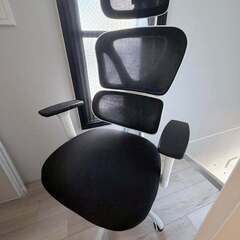 無料オフィスチェアの画像