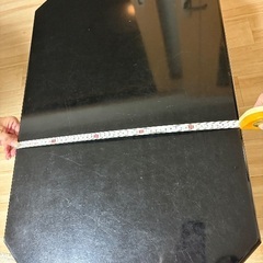 折りたたみテーブルの画像