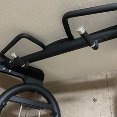 ケーブルマシーン　トレーニング　ジムの画像