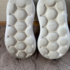 adidas キッズスニーカー　ストライプ赤青16cmの画像