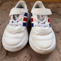 adidas キッズスニーカー　ストライプ赤青16cmの画像