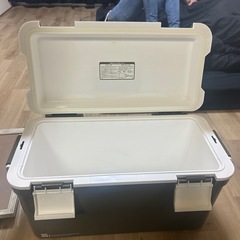 35Lクーラーボックスの画像