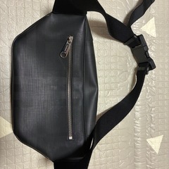 バーバリー　ボディバックの画像