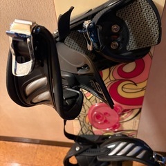 サロモン　スノーボード(女性、板145cm程度)の画像