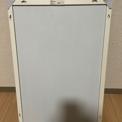 IKEAミラーの画像