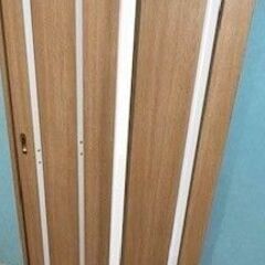 パイプ（木製）ハンガー差し上げます（コンパクトサイズ）の画像