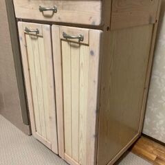 ゴミ袋収納庫の画像