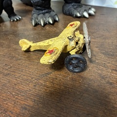 ヴィンテージ？鋳鉄製飛行機？の画像