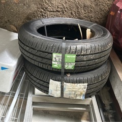 アクア用タイヤの画像