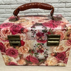 ジュエリーボックス　メイクボックスの画像