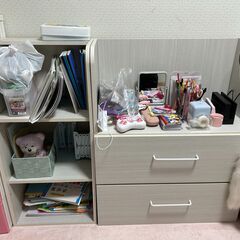 ベッドデスク（ニトリ）の画像