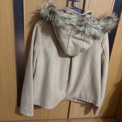 ファー付きショート丈ダッフルコート ベージュ
の画像