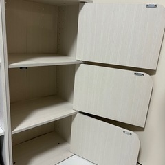 決まりました！【ニトリ】連結できる　3段　扉付き　カラーボックス　ホワイトウォッシュの画像