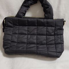 マリークワントMARY QUANT　大人気ハンドバッグ　早い者勝ちです！の画像