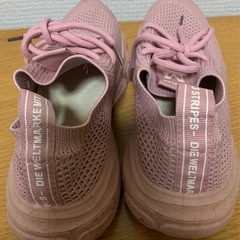 37女性用スニーカーピンク色
の画像
