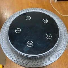 電気ファンヒーターの画像