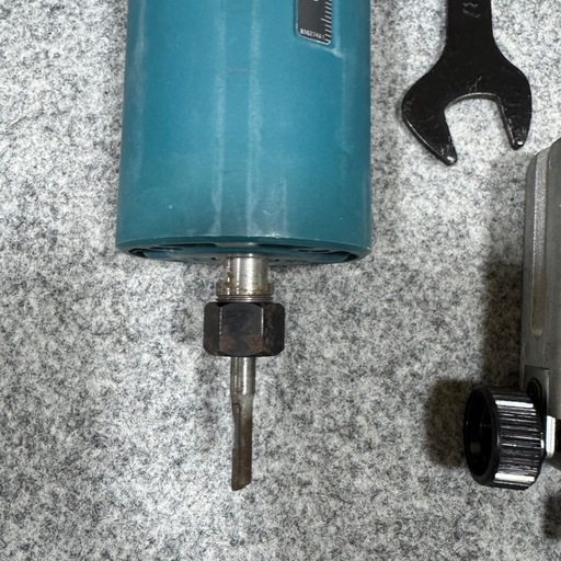 Makita 3707FC トリマ
