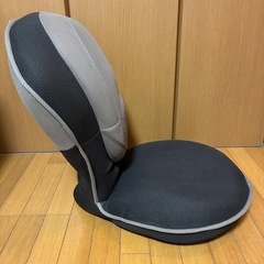 背筋がGUUUN美姿勢座椅子の画像