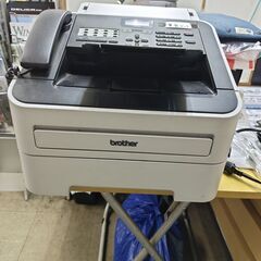 中古ブラザー A4 送信・A4 記録FAX複合機・コピー機 FAX-2840ですの画像