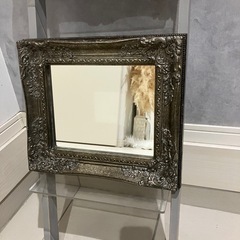 【取引中】アンティーク鏡の画像