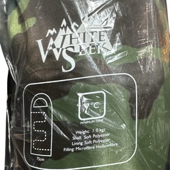 キャンプ用品 寝袋 新品未使用品
の画像