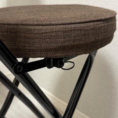 折りたたみ椅子4個セットの画像