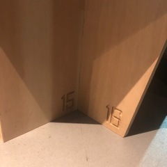 美品　店舗チェア　デザインの画像