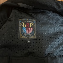 yellow cornナイロンジャケットの画像